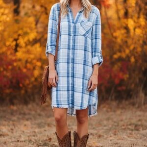 NWOT Cloth & stone boyfriend button down dress